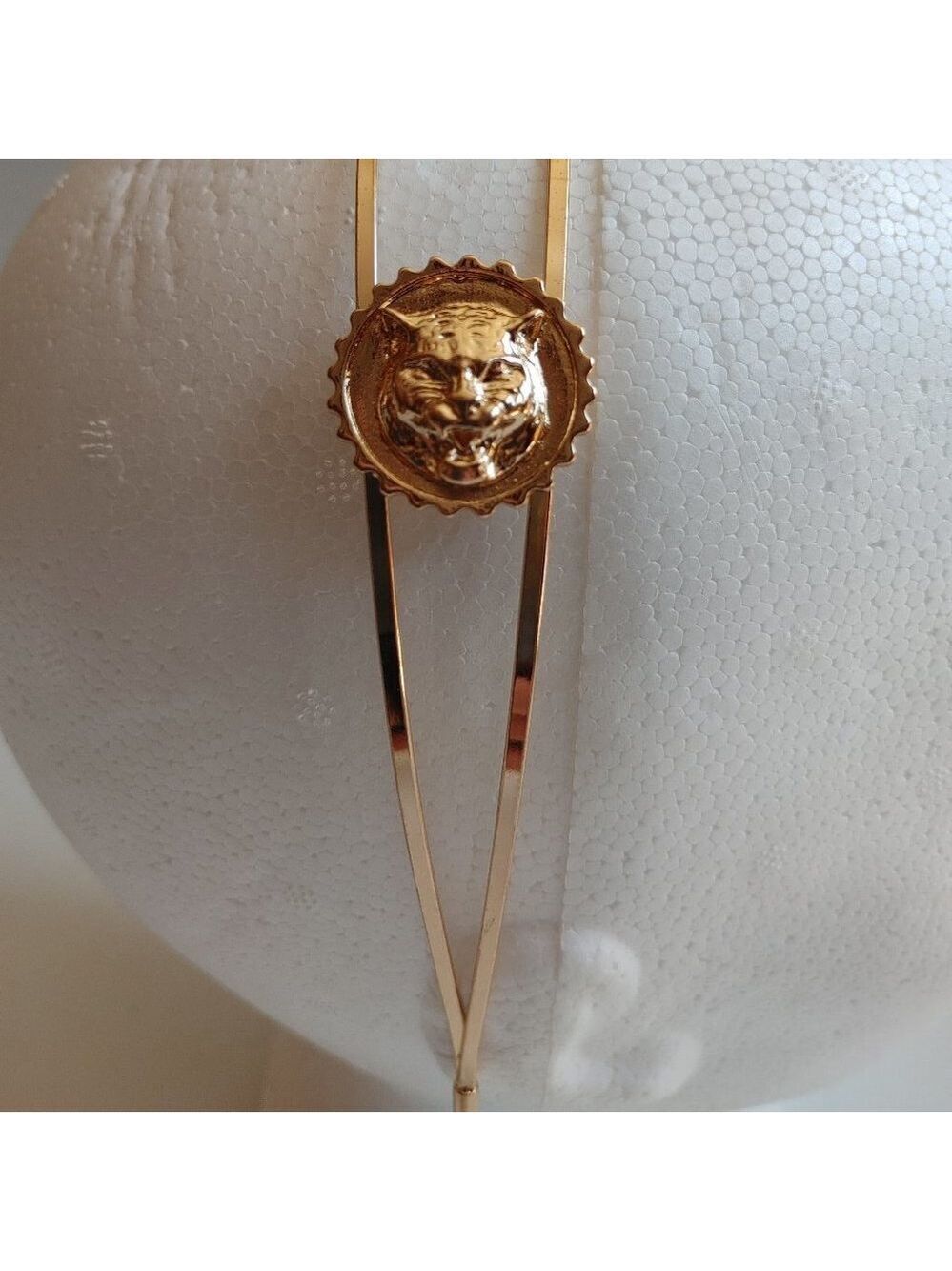 CLASSY Lion Lead Hair Band Gold Tone Metal Double Band BNWOT
